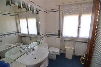 Levanto Rentals0