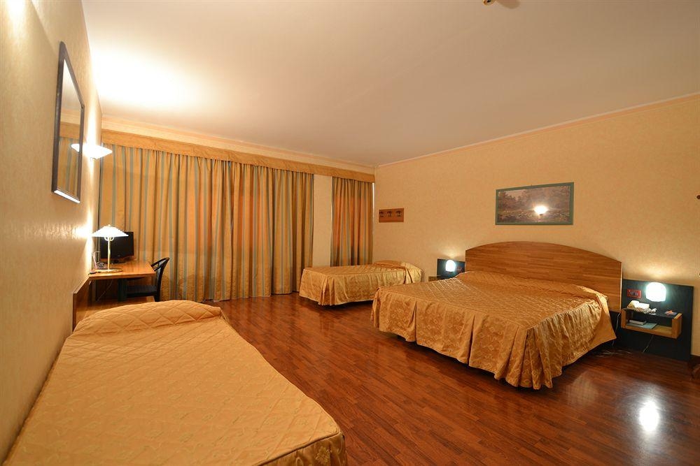 Sun Hotel1