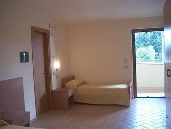 Borgo San Fortunato3
