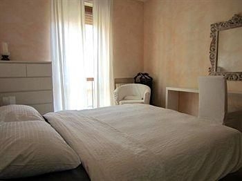Temporary House - Via Fezzan2