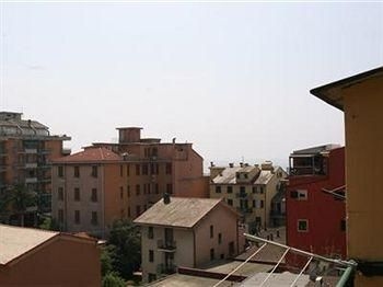 Fieschi Apartment3