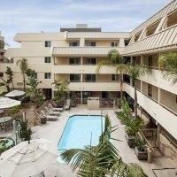 Sommerset Suites Hotel1