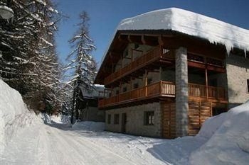 Residence Planpincieux2