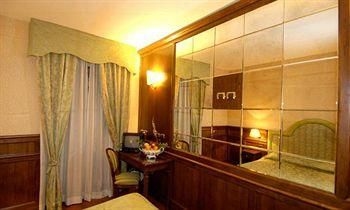 Hotel Grotta Azzurra2