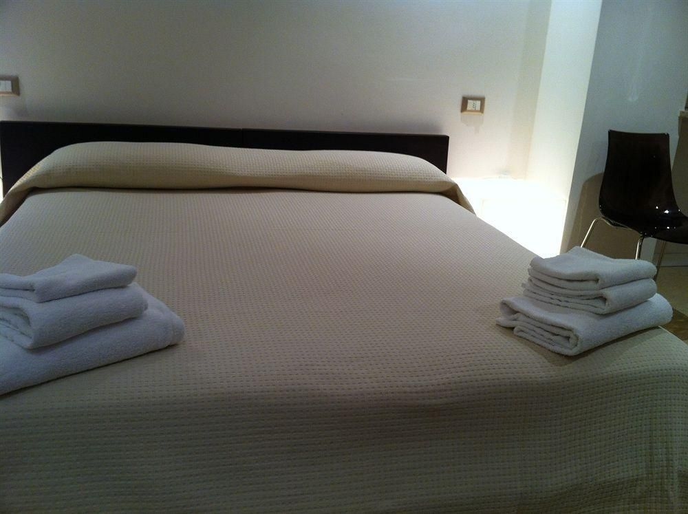 Romeo Design Rooms2