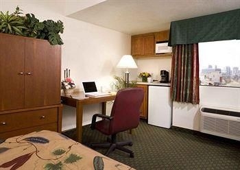 Travelodge San Diego Downtown Convention Center2