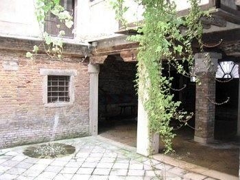 Alle Colonne1