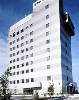 โฮเต็ล นิว ยูทากะ (Hotel New Yutaka)1