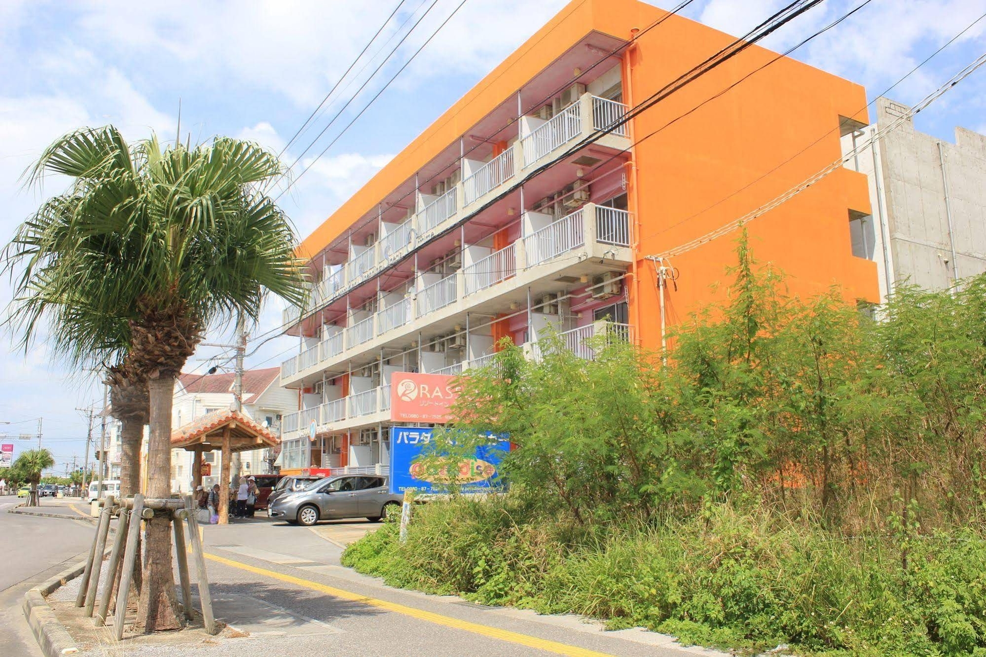 โรงแรมรีสอร์ท อินน์ อิชิงากิจิมะ (Hotel Resort Inn Ishigakijima)1