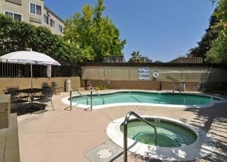 Comfort Inn2
