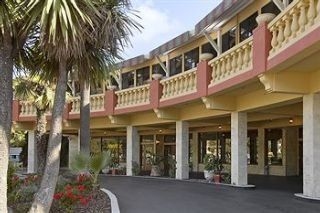 San Jose Airport Garden Hotel1