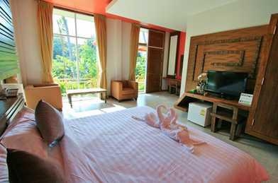 นาน่ารีสอร์ต แก่งกระจาน (Nana Resort Kaengkrachan)4