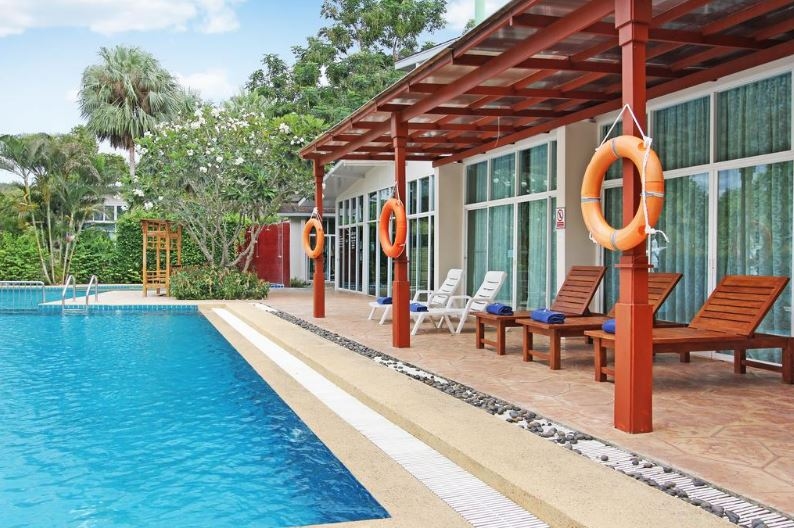 นาน่ารีสอร์ต แก่งกระจาน (Nana Resort Kaengkrachan)0