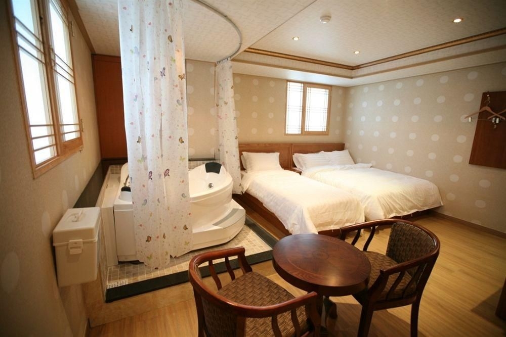 GS Hotel3
