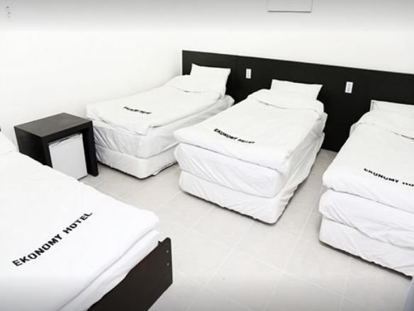 Ekonomy Hotel Gumi4