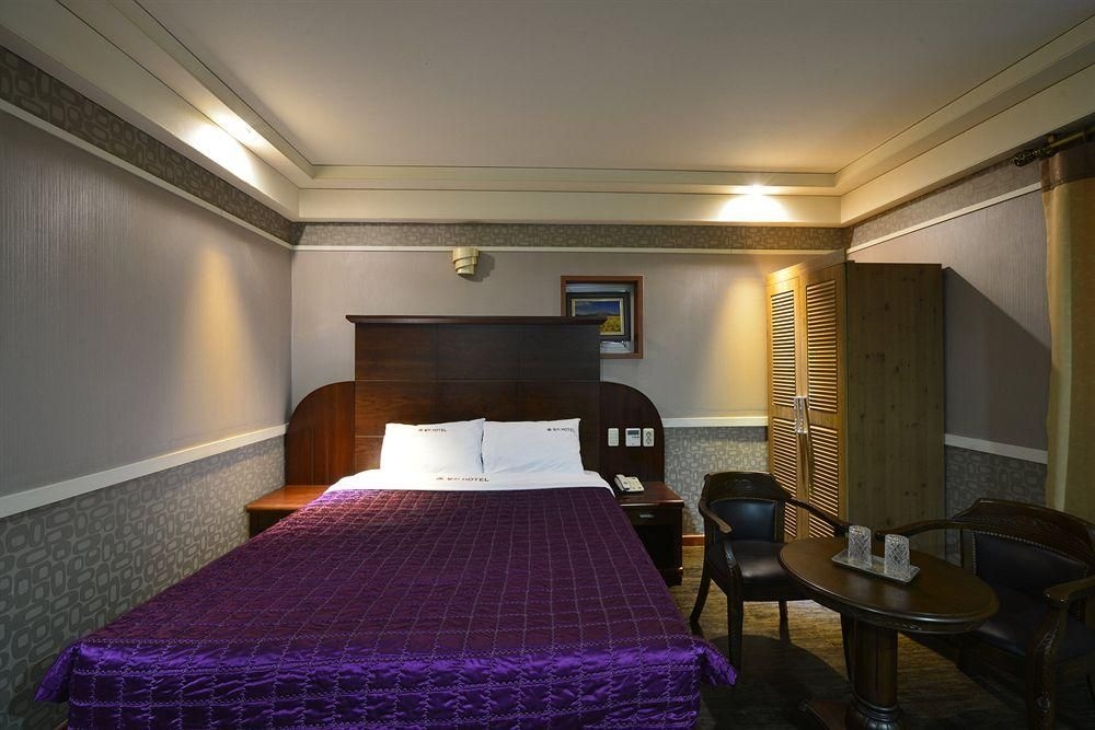 Bali Hotel0
