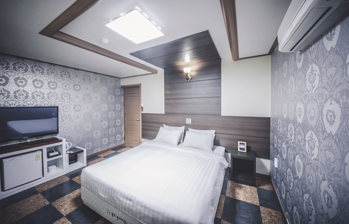 Hotel I-Zone1
