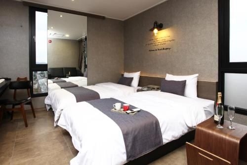 เอสแอนด์โฮเต็ล (S& Hotel)3