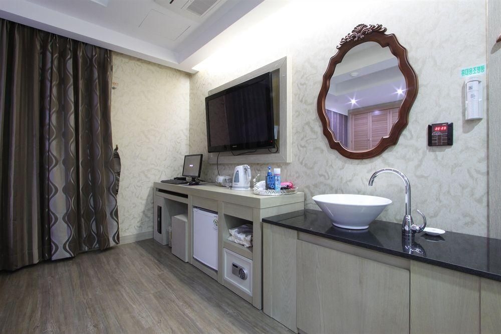 Hotel Savoy4