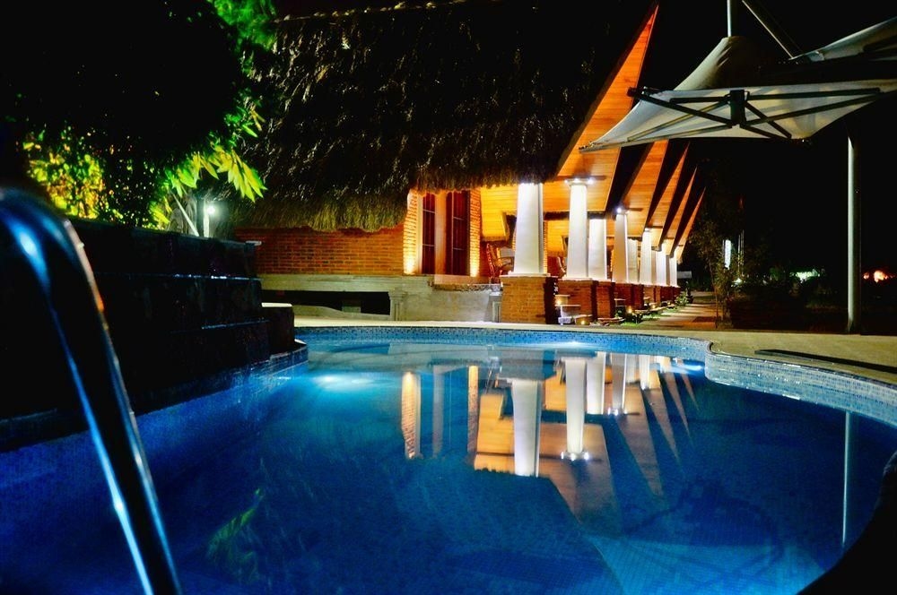 Avasta Resort and Spa3