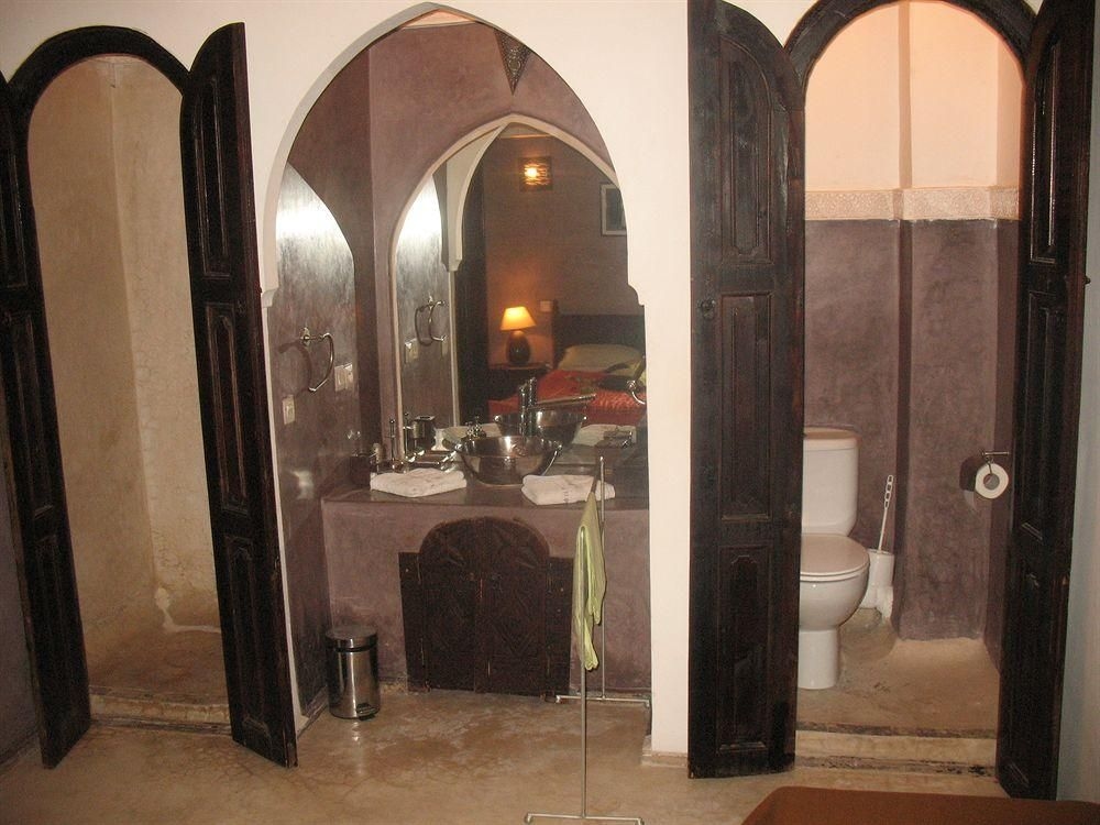 Riad Nouzha0