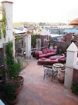 Riad les Ins1