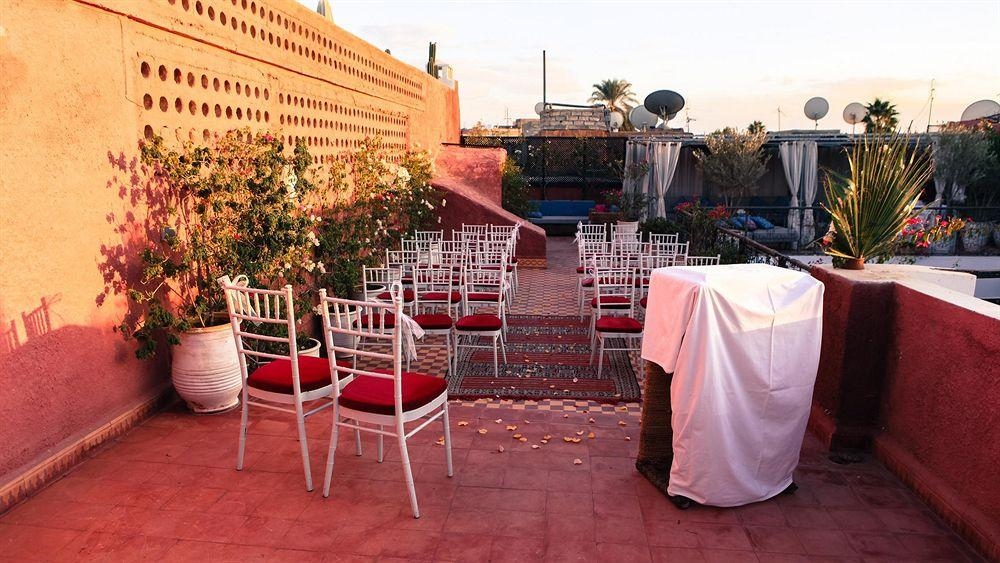Riad Chamali1