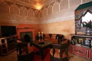 Riad Nasreen0