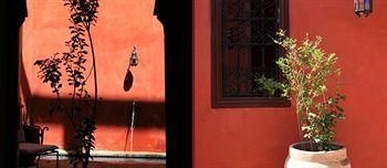 Riad Honey4