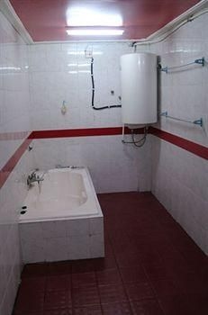 M.G.M Hotel0