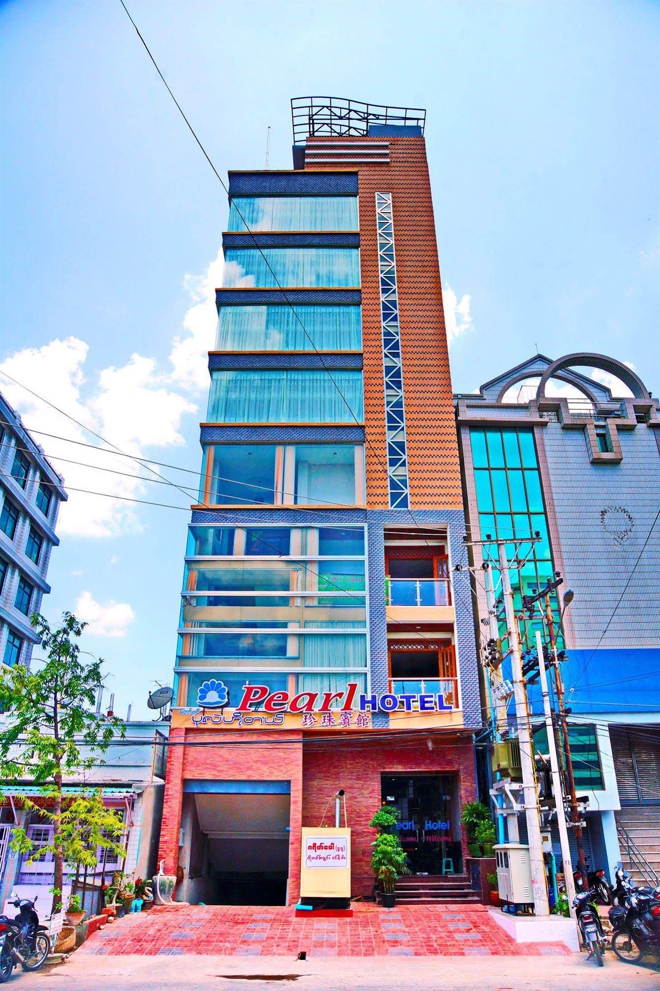 Royal Pearl Hotel0