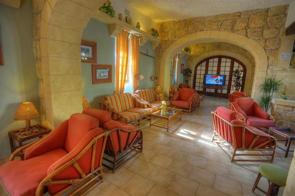 Cornucopia Hotel2