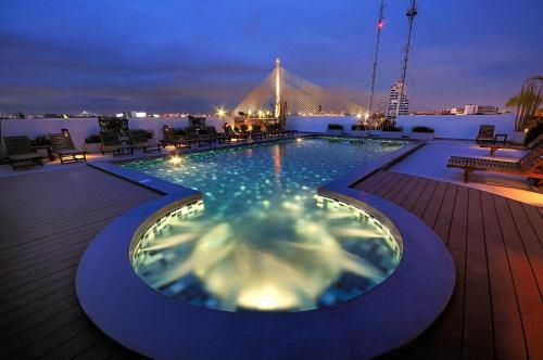 นาวาลัย ริเวอร์ รีสอร์ท (Navalai River Resort)0