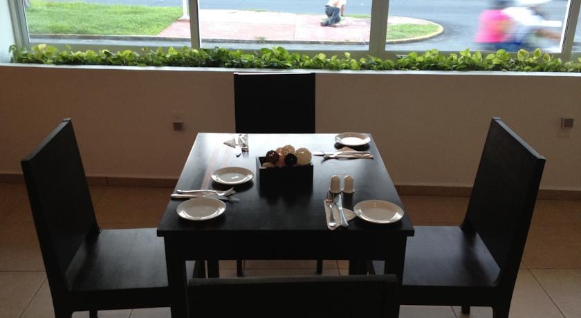 Hotel Villanueva1