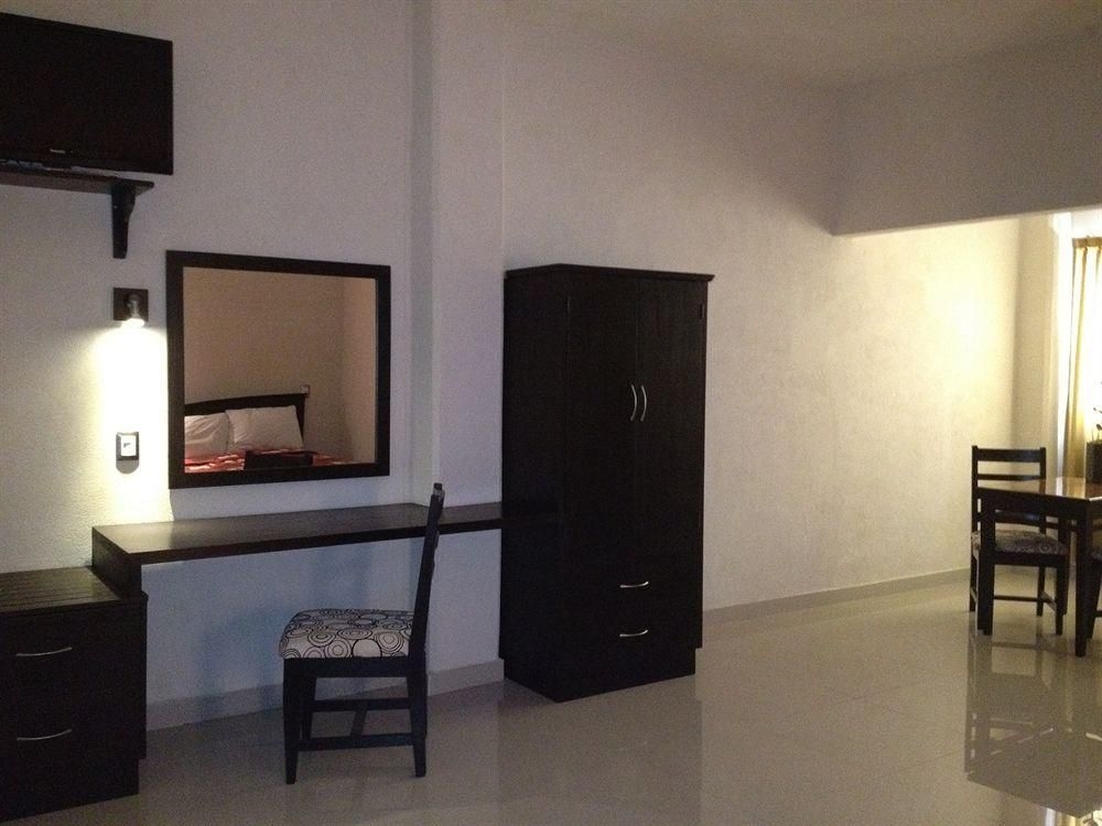 Hotel Madrid Tuxtla2