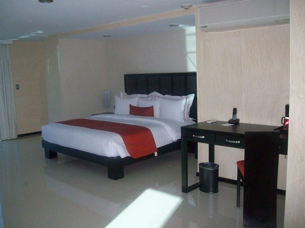 Hotel El Espanol Paseo de Montejo2