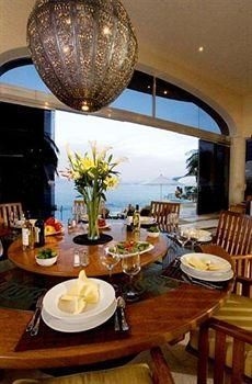 Villa Paraiso0