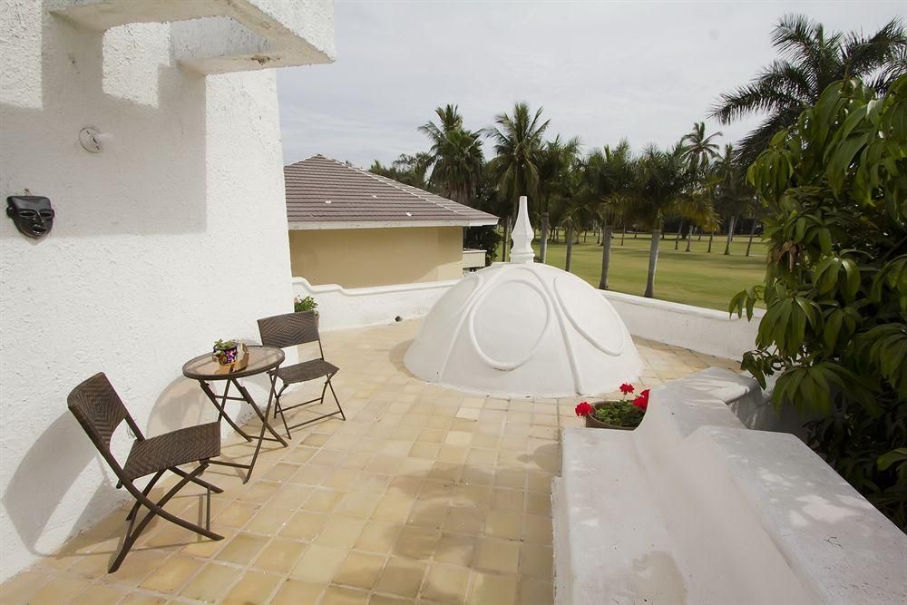 Mazatlan Golf Course Condominiums4