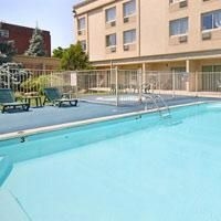 Ramada Downtown Denver4