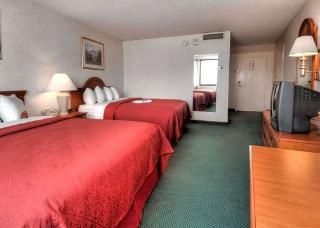 Quality Inn Central4