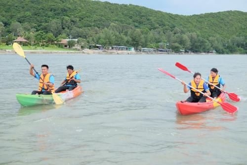 นิว ทราเวล บีช รีสอร์ท (New Travel Beach Resort)2