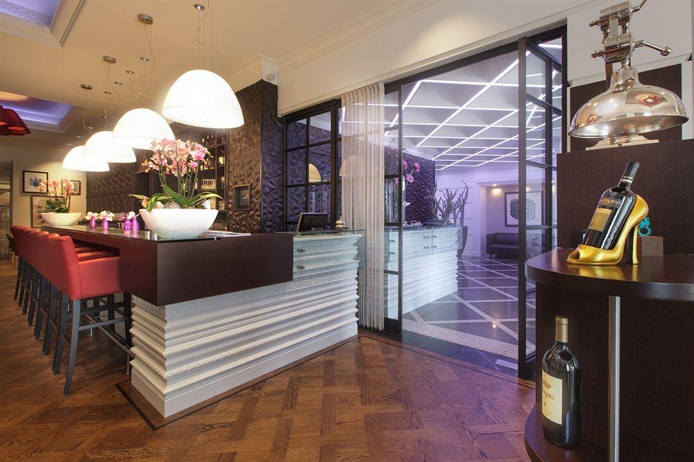 Hotel Dux2