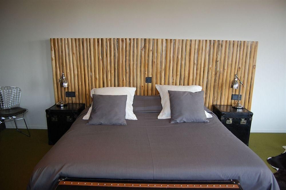 Queen Hotel4
