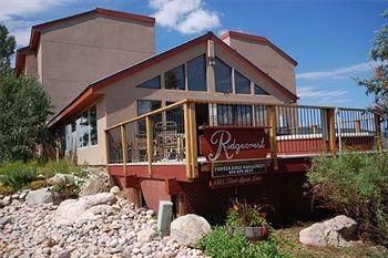 Ridgecrest Condominiums4