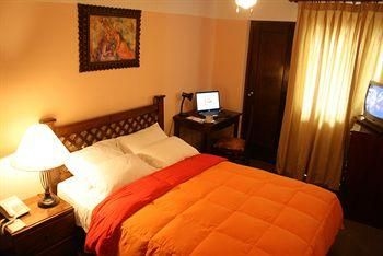 Bayview Hotel0