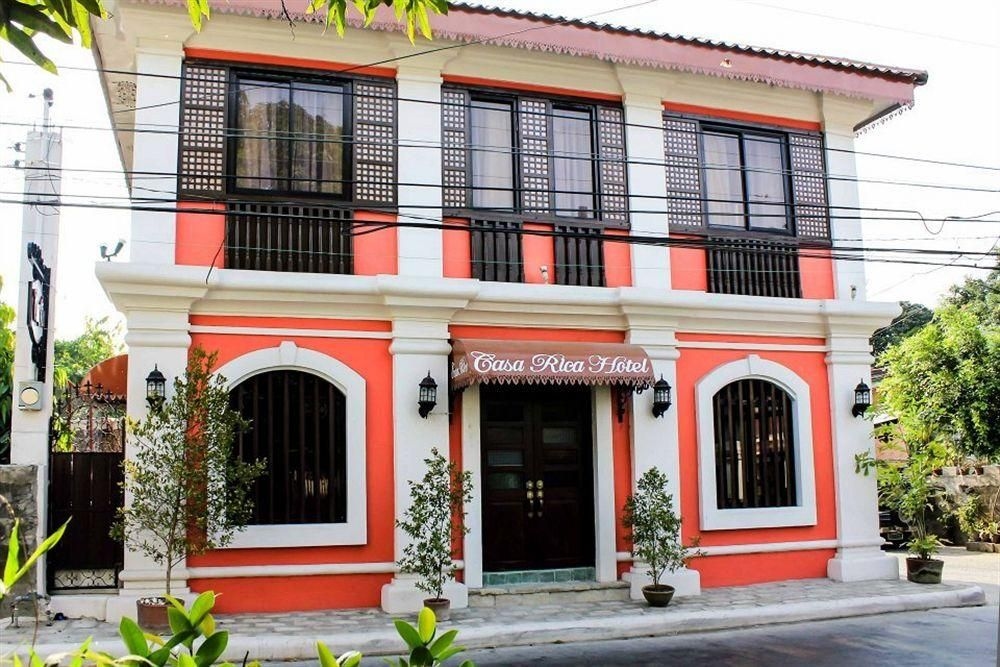 Casa Rica Hotel1