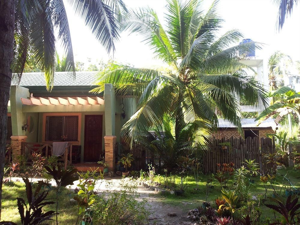 Moonlight Resort1