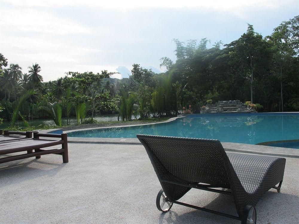 Loboc River Resort0