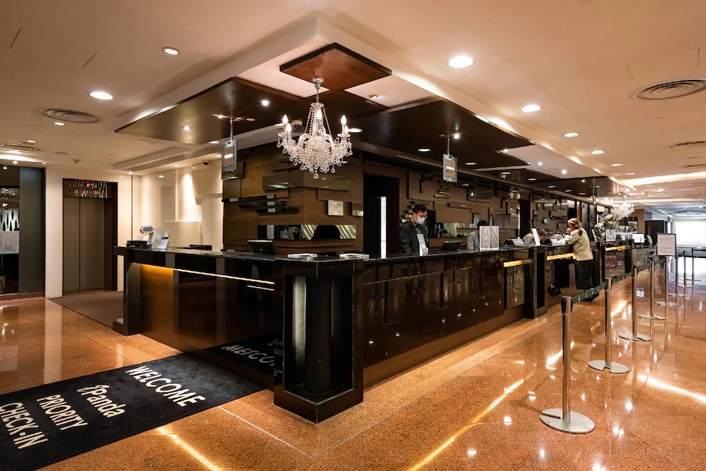 โรงแรมแพนด้า (Panda Hotel)1