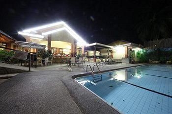 Woodland Hotel1